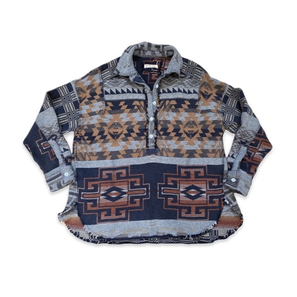 We The Free EUC 💎 Arizona Sky Collared Patterned Pullover Oversized w/ Pockets - Picture 4 of 8